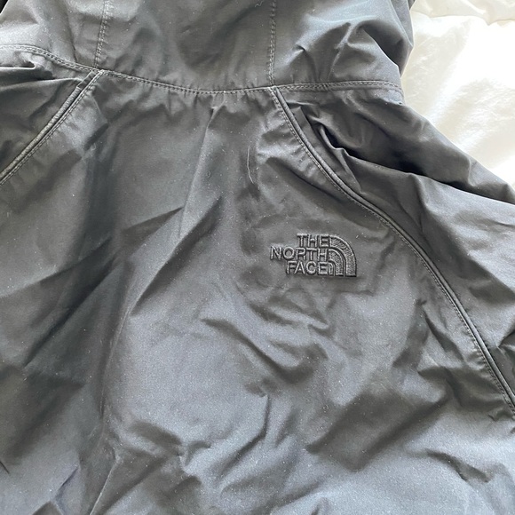 Women’s Northface jacket - Picture 5 of 5
